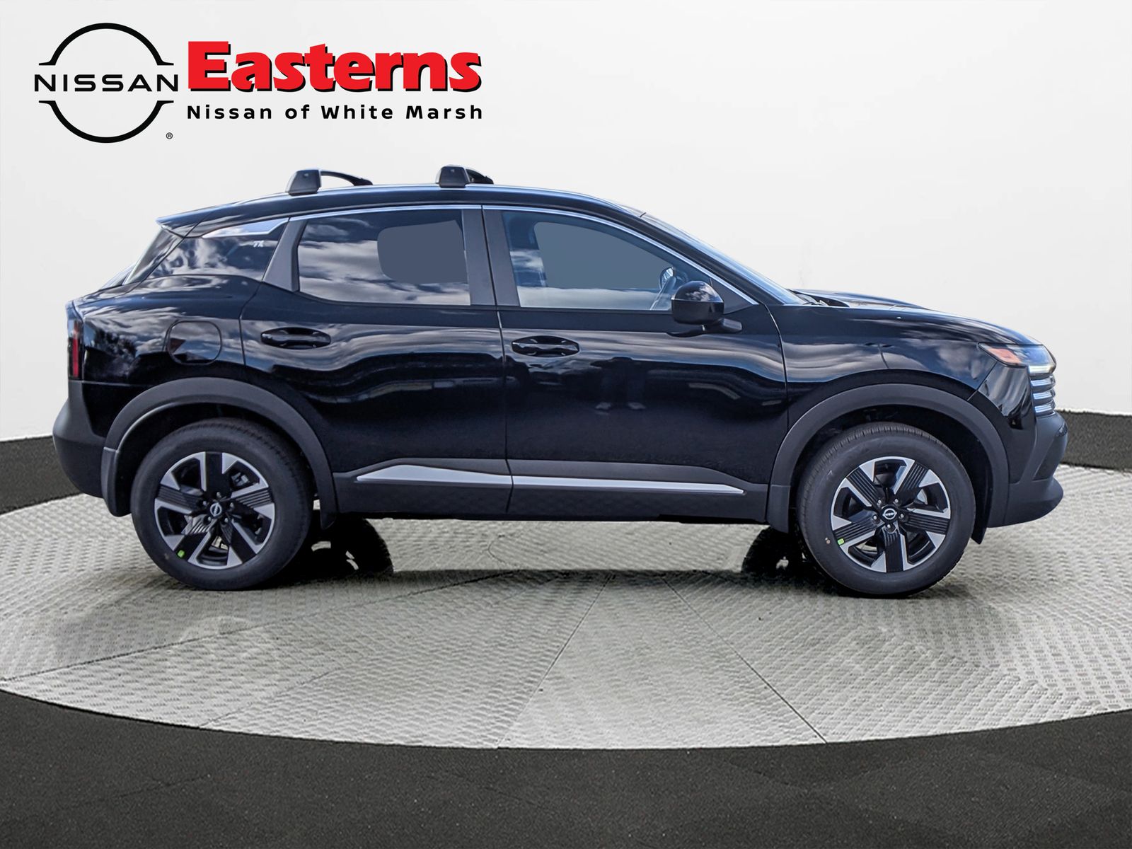 2026 Nissan Kicks SV photo 3