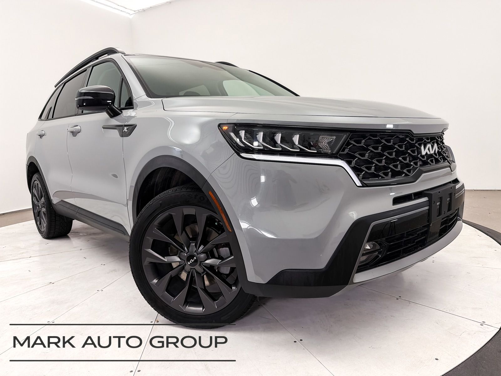 2022 Kia Sorento X-Line EX