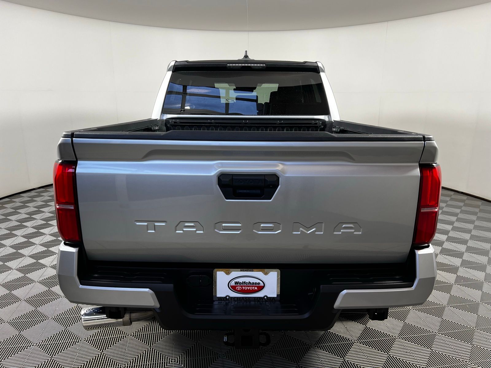 Thumbnail: 2025 Toyota Tacoma - 6