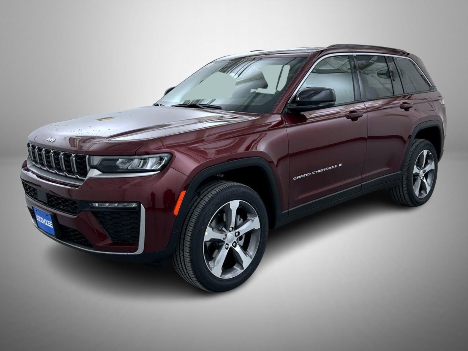 Velvet Red Pearlcoat 2026 Jeep Grand Cherokee SUV / Crossover Four-Wheel Drive 8-Speed Automatic