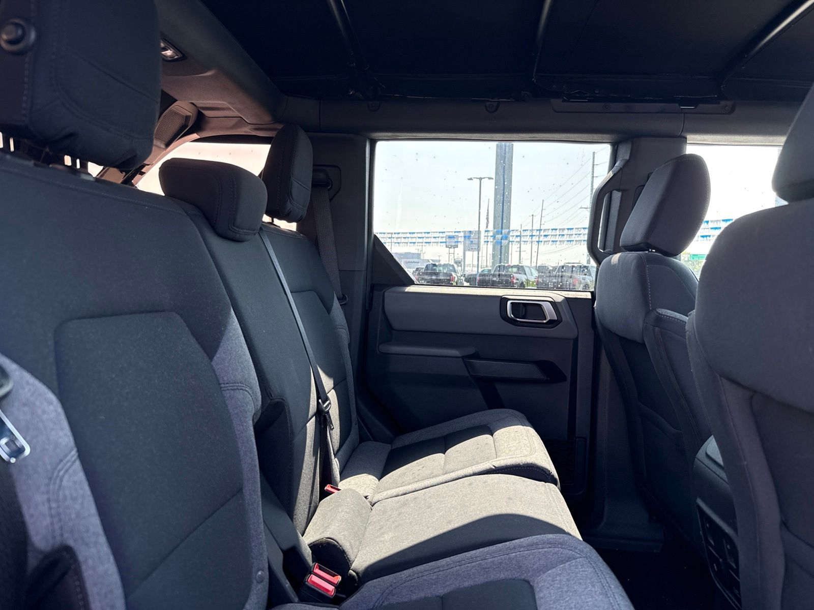 2023 Ford Bronco image 15