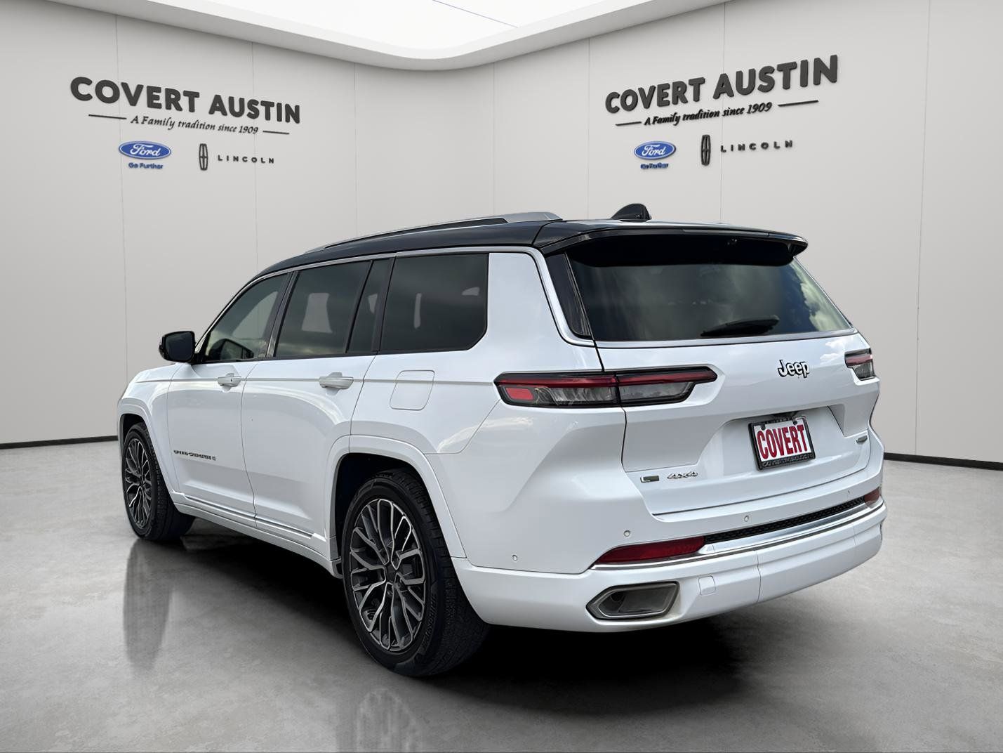 Used Car 2021 Jeep Grand Cherokee L  Summit For Sale Under $35,000 In Austin, Texas
