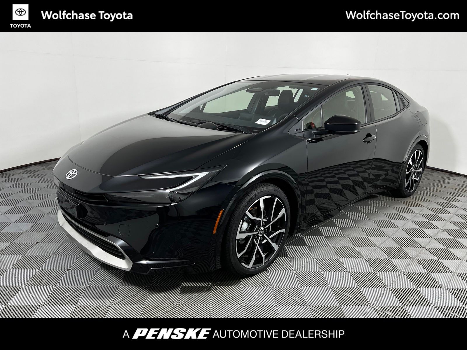 Midnight Black Metallic 2026 Toyota Prius Plug-In Hybrid Hatchback Front-Wheel Drive Continuously Variable Transmission
