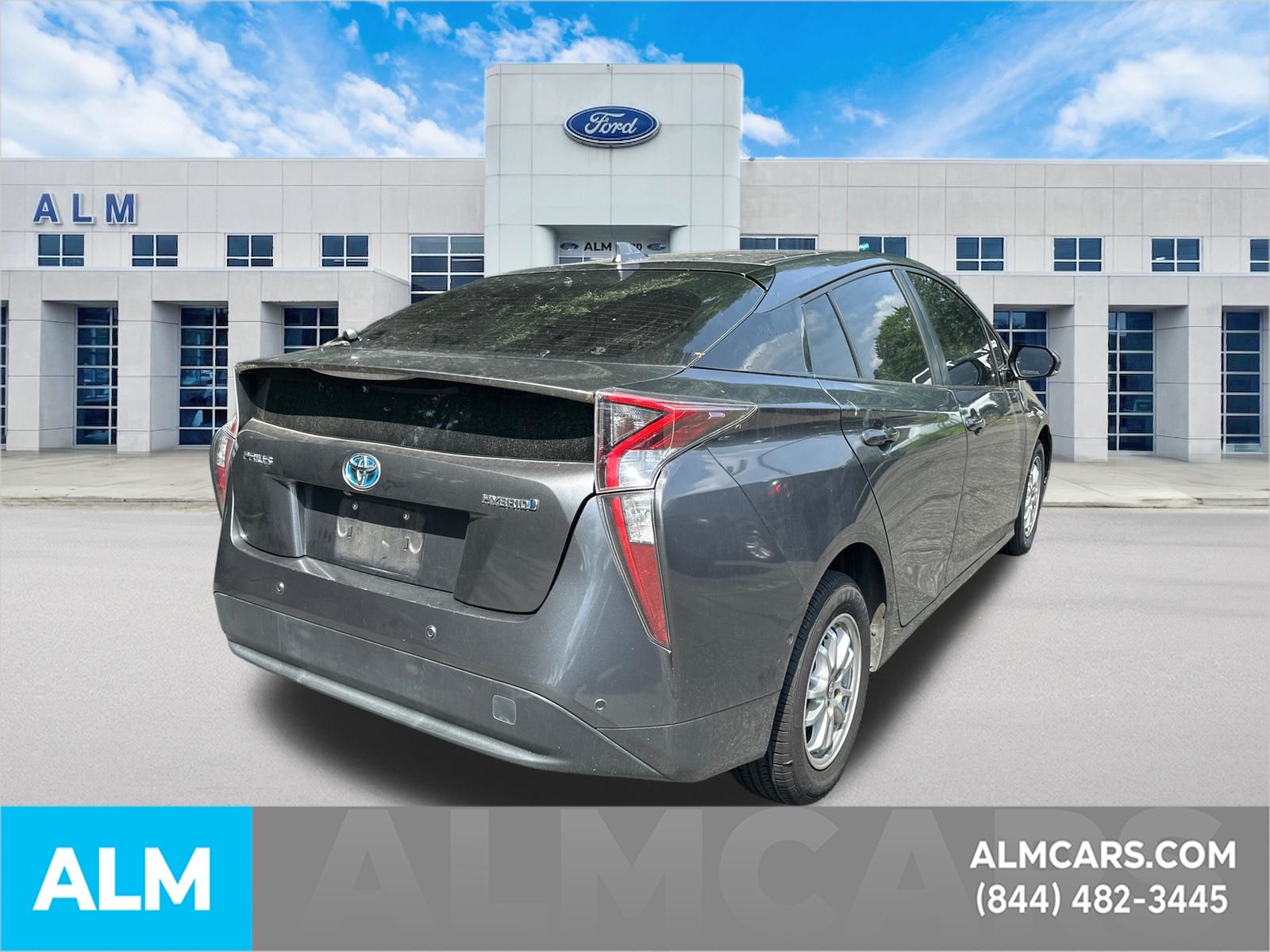 Used 2018 Gray Toyota Two image 5