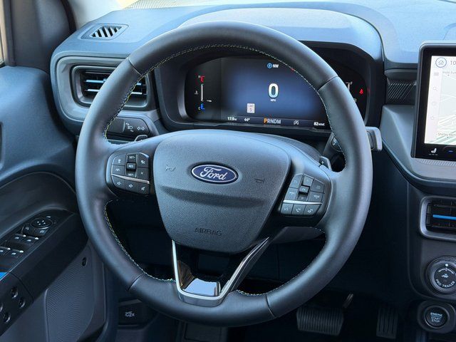 New 2025 Shadow Black Ford Lobo High image 15