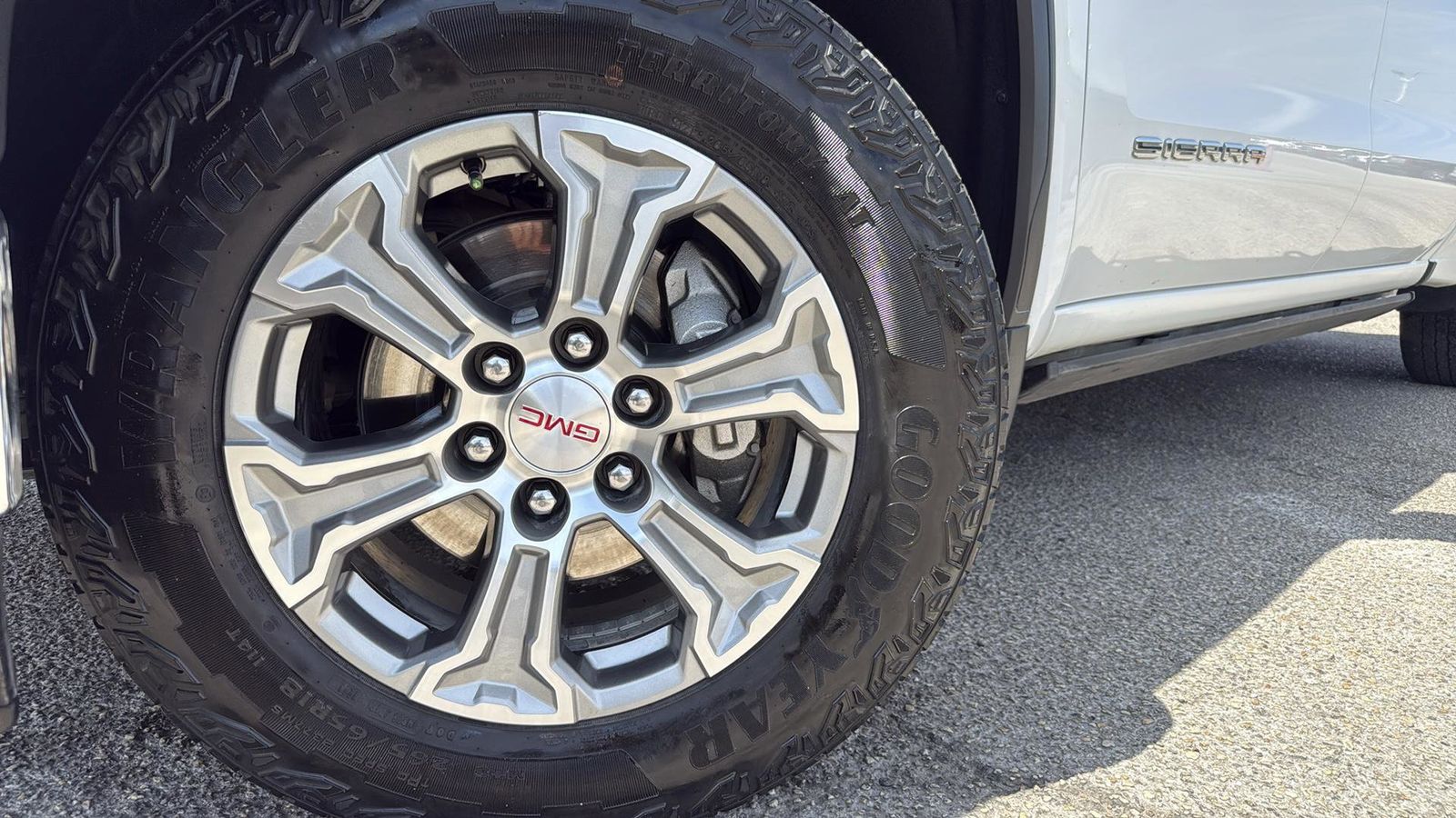 Used Car 2023 Gmc Sierra 1500  Slt For Sale Under $50,000 In Austin, Texas
