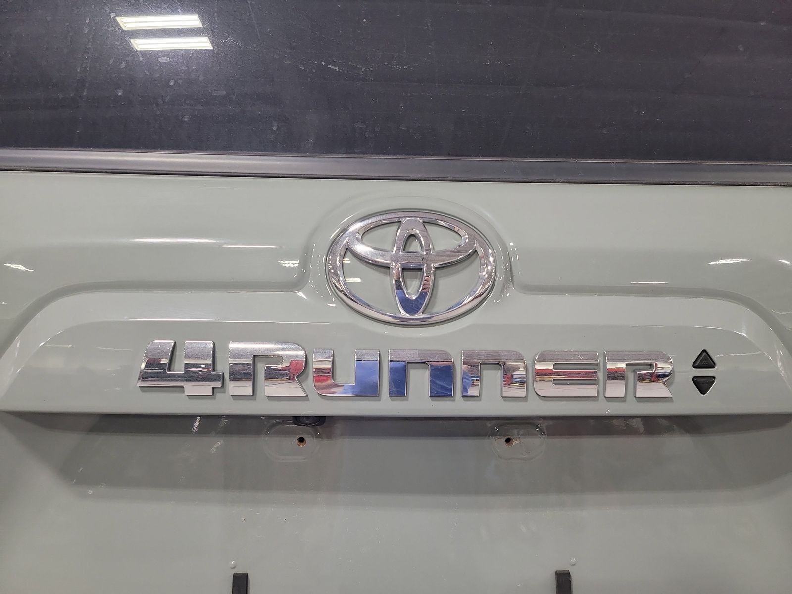 Lunar 2022 Toyota 4Runner TRD Sport 4WD SUV / Crossover Four-Wheel Drive 5-Speed Automatic