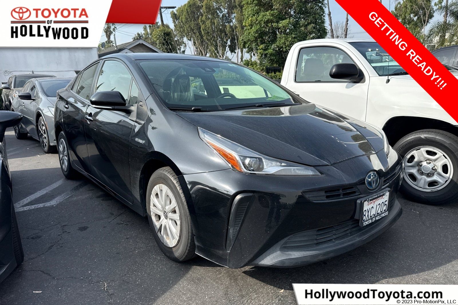 Black 2021 Toyota Prius L Eco FWD Hatchback Front-Wheel Drive Continuously Variable Transmission