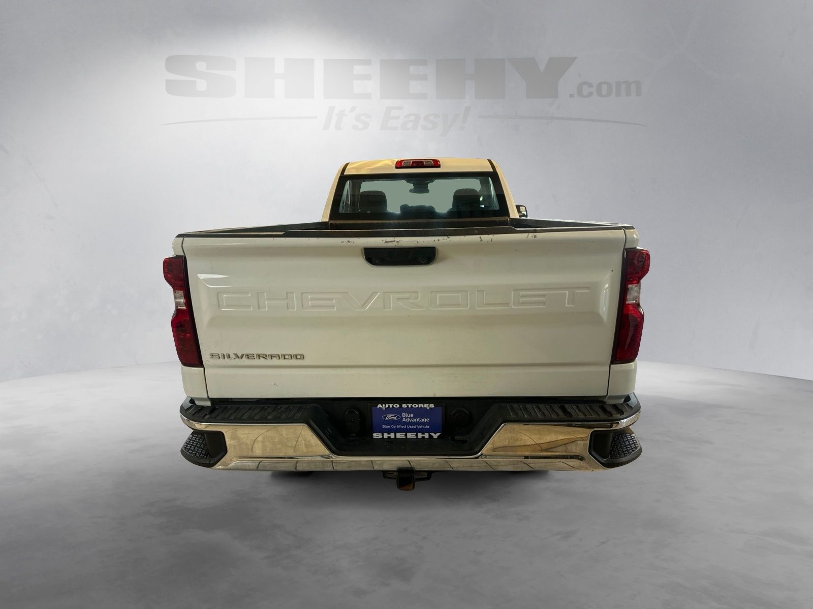 Used 2023 White Chevrolet WT image 12