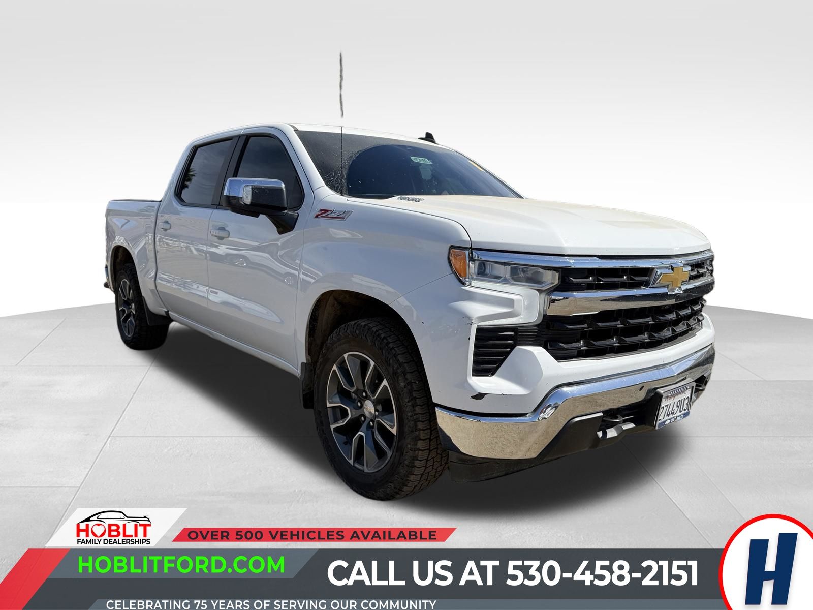 Summit White 2023 Chevrolet Silverado 1500 Pickup Truck Four-Wheel Drive Automatic