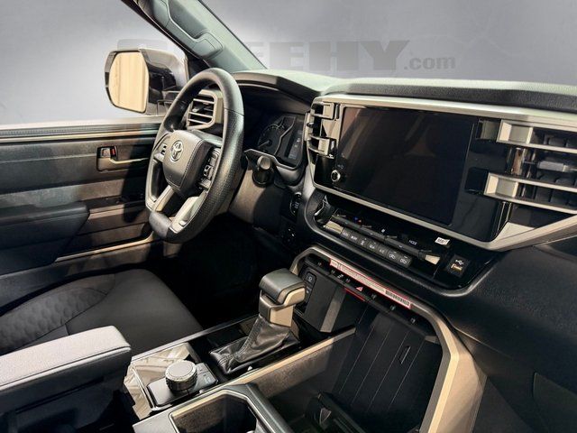 Used 2025 White Toyota SR5 image 3