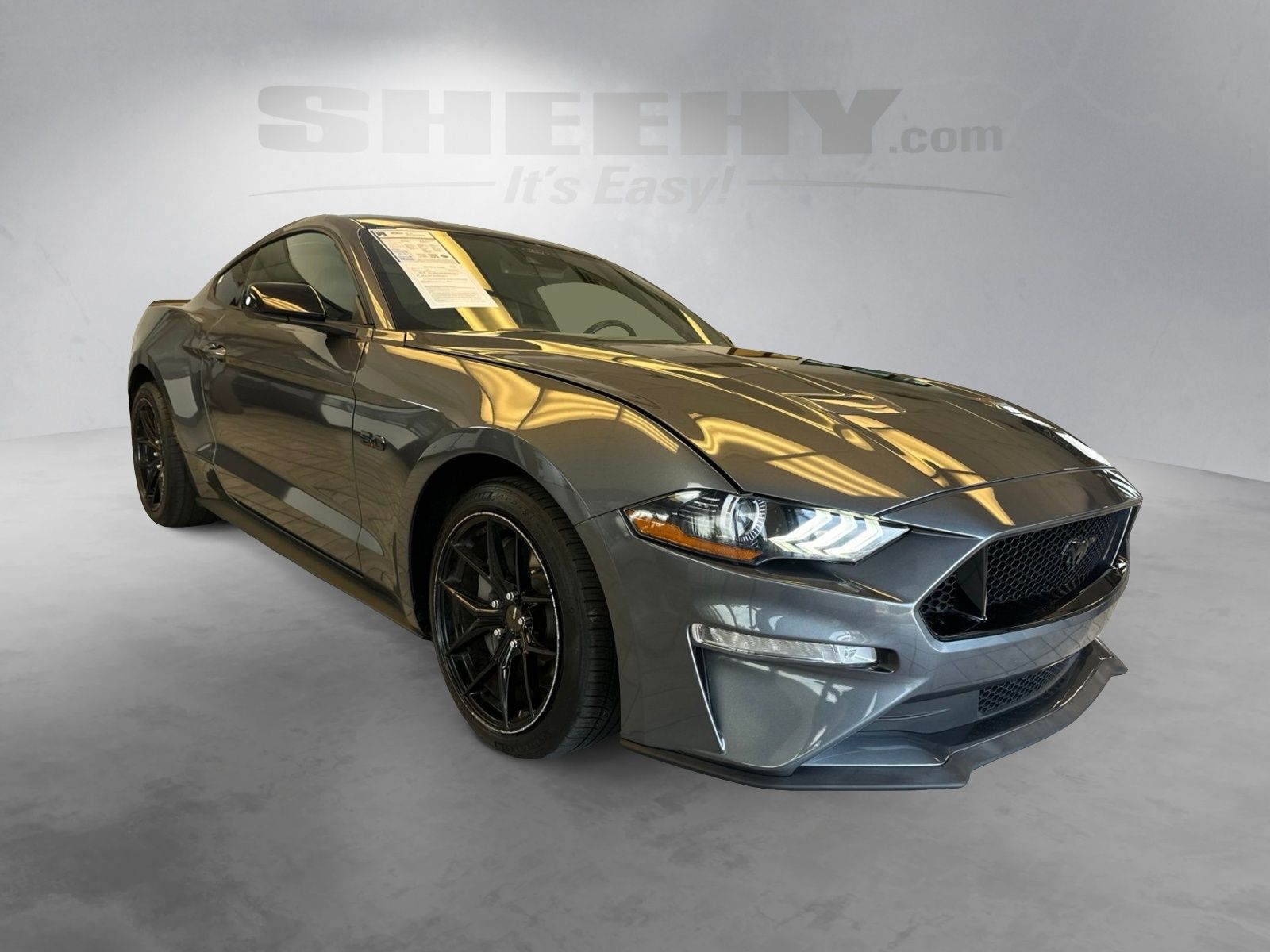 Certified Used 2022 Carbonized Gray Metallic Ford GT Premium image 2