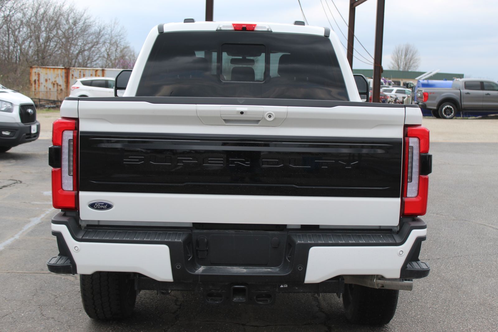 View vehicle photo 5