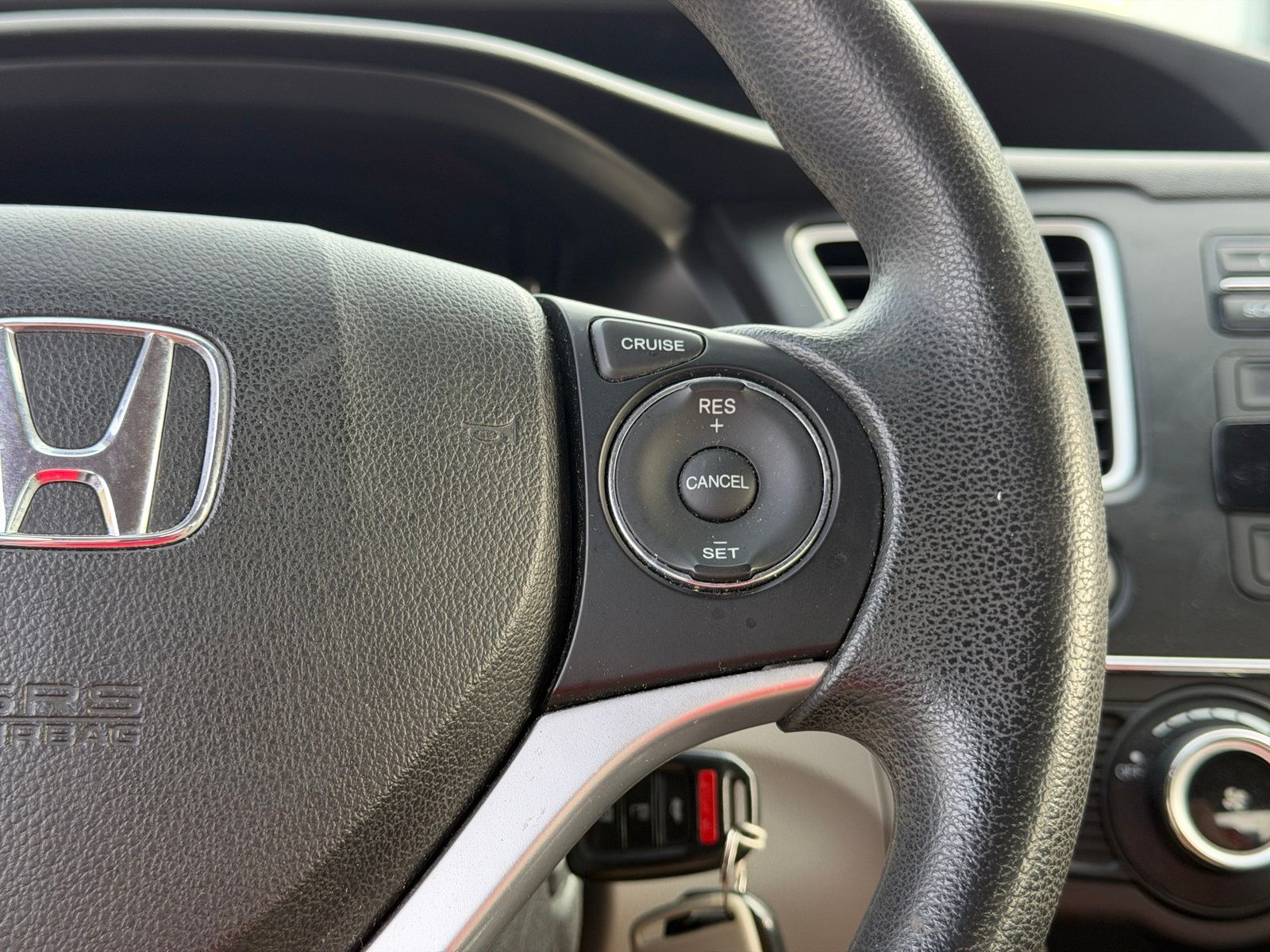 Used 2014 Black Honda LX image 19