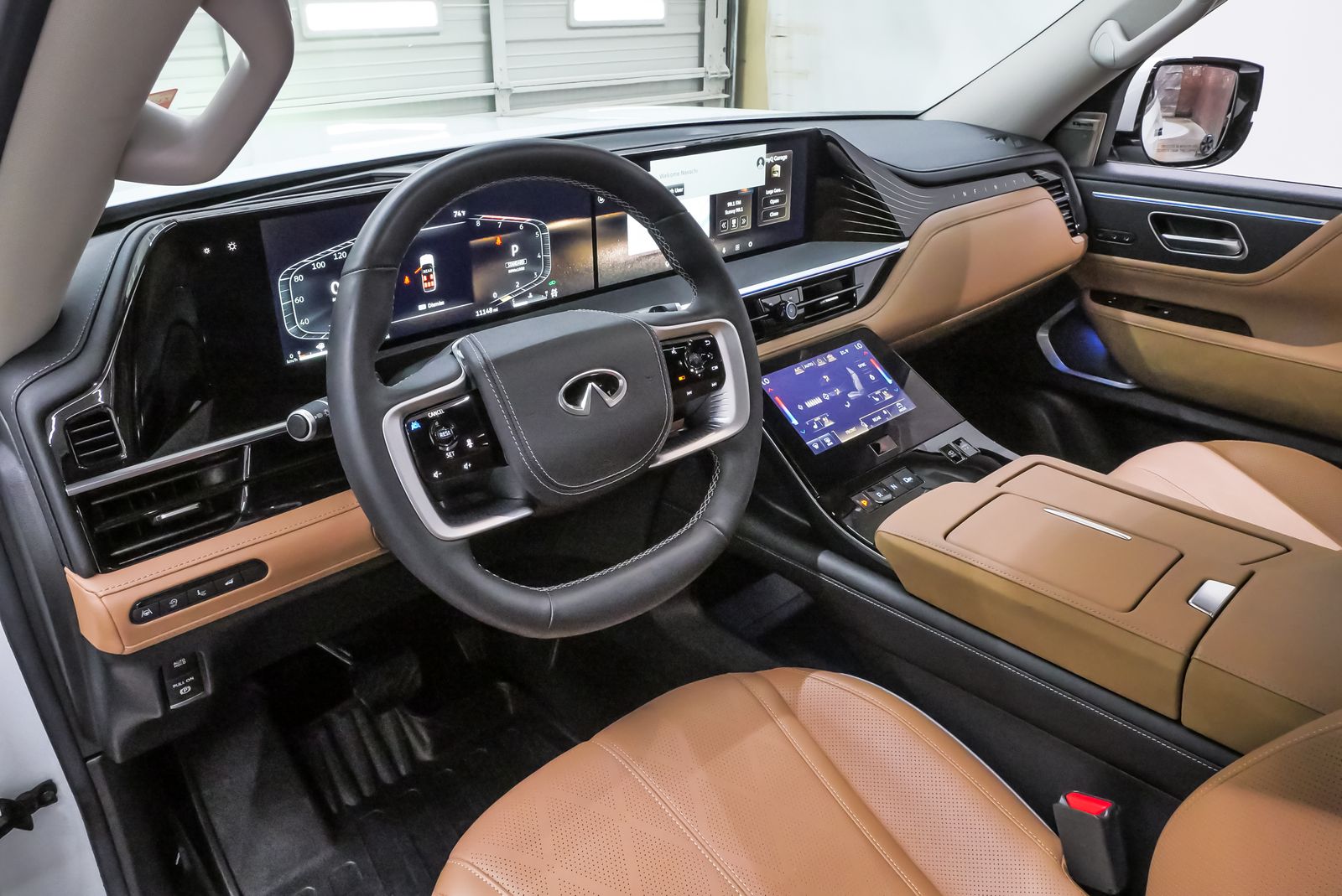 2025 INFINITI QX80 SENSORY White at River Oaks CDJR