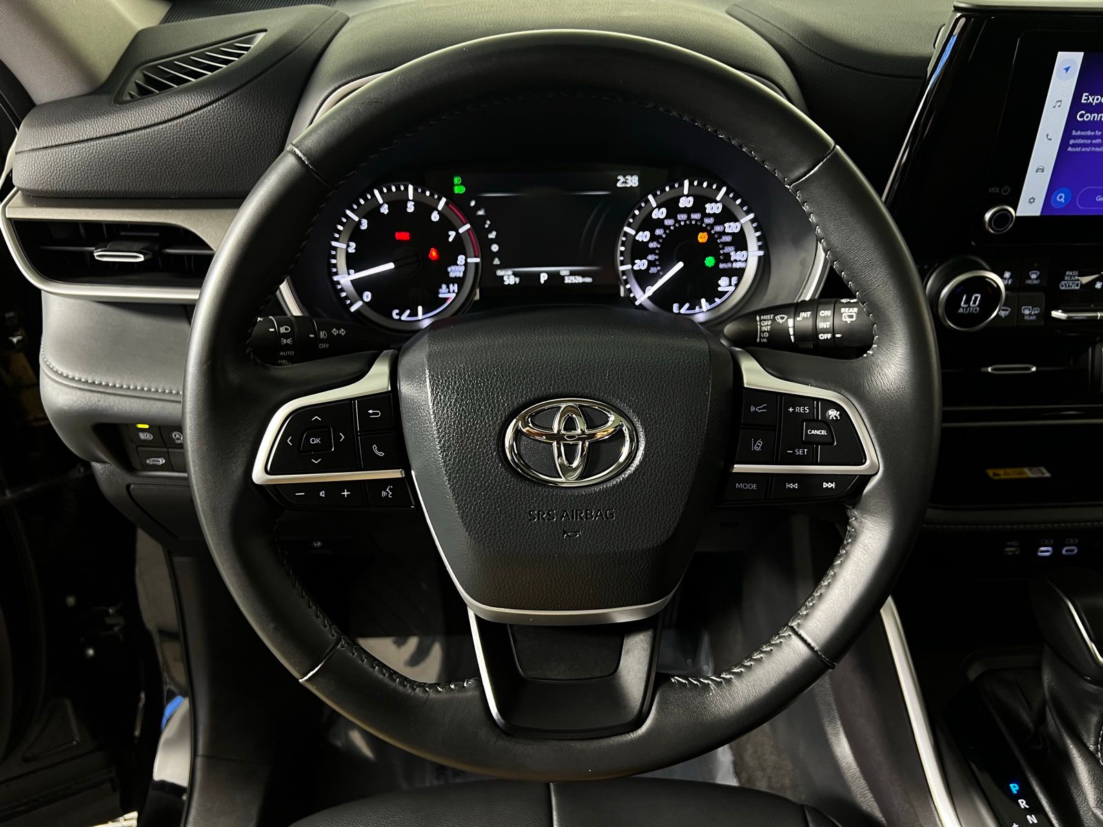 2024 Toyota Highlander XLE 15