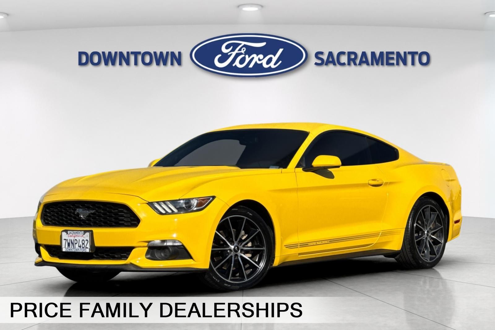 2016 Ford Mustang EcoBoost Coupe RWD