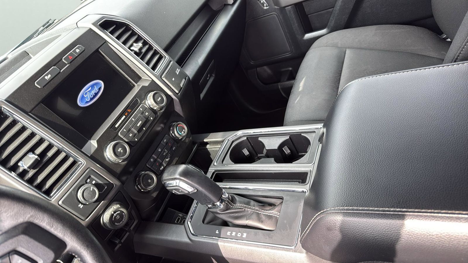 Used Car 2020 Ford F-150  Xlt For Sale Under $30,000 In Austin, Texas