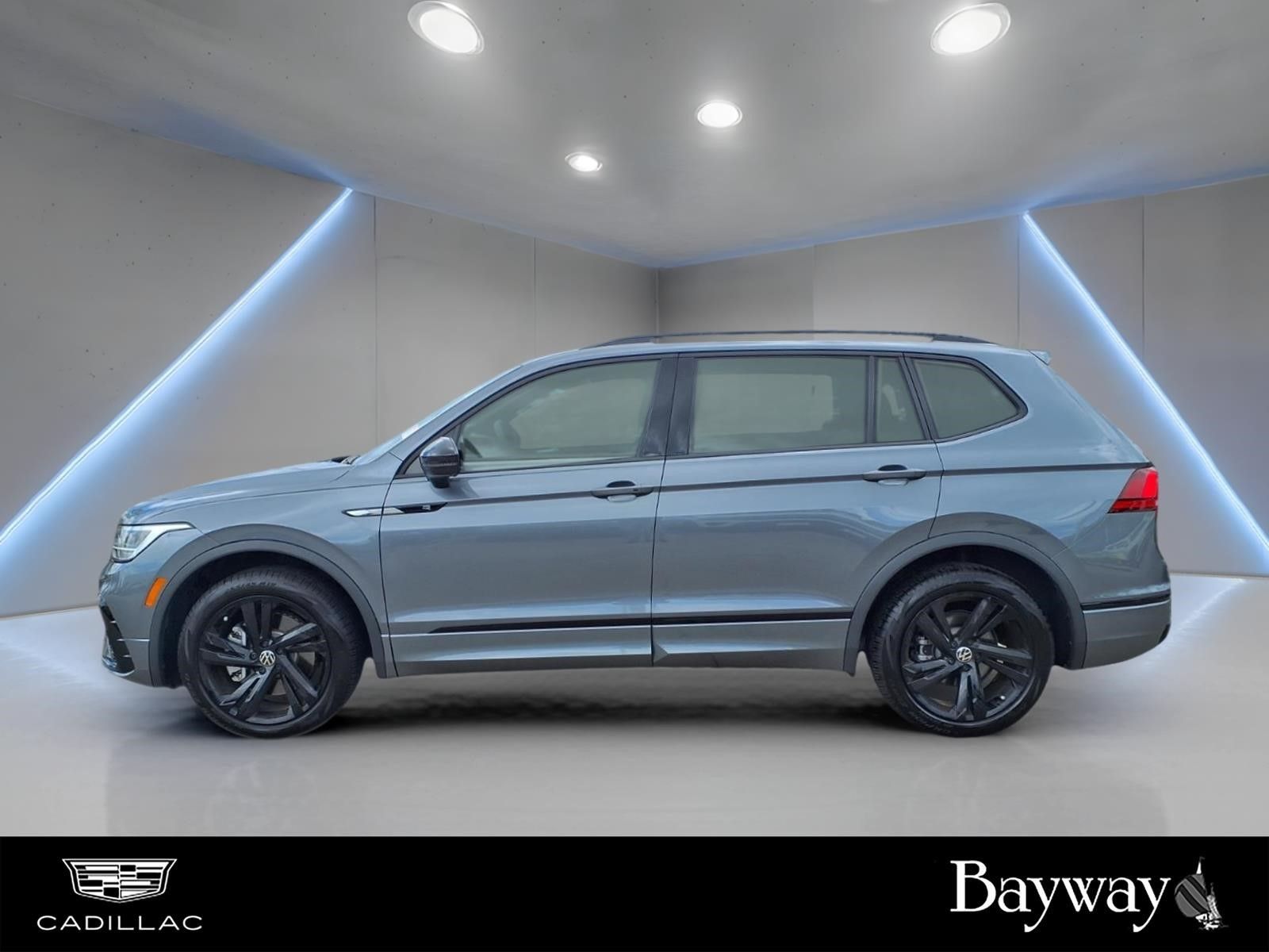 2024 Volkswagen Tiguan 2.0T SE R-Line Black - 9