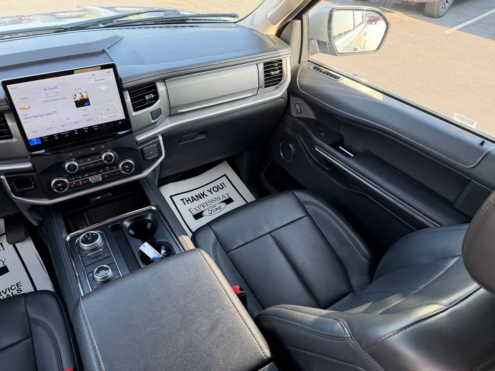 2024 Ford Expedition image 19