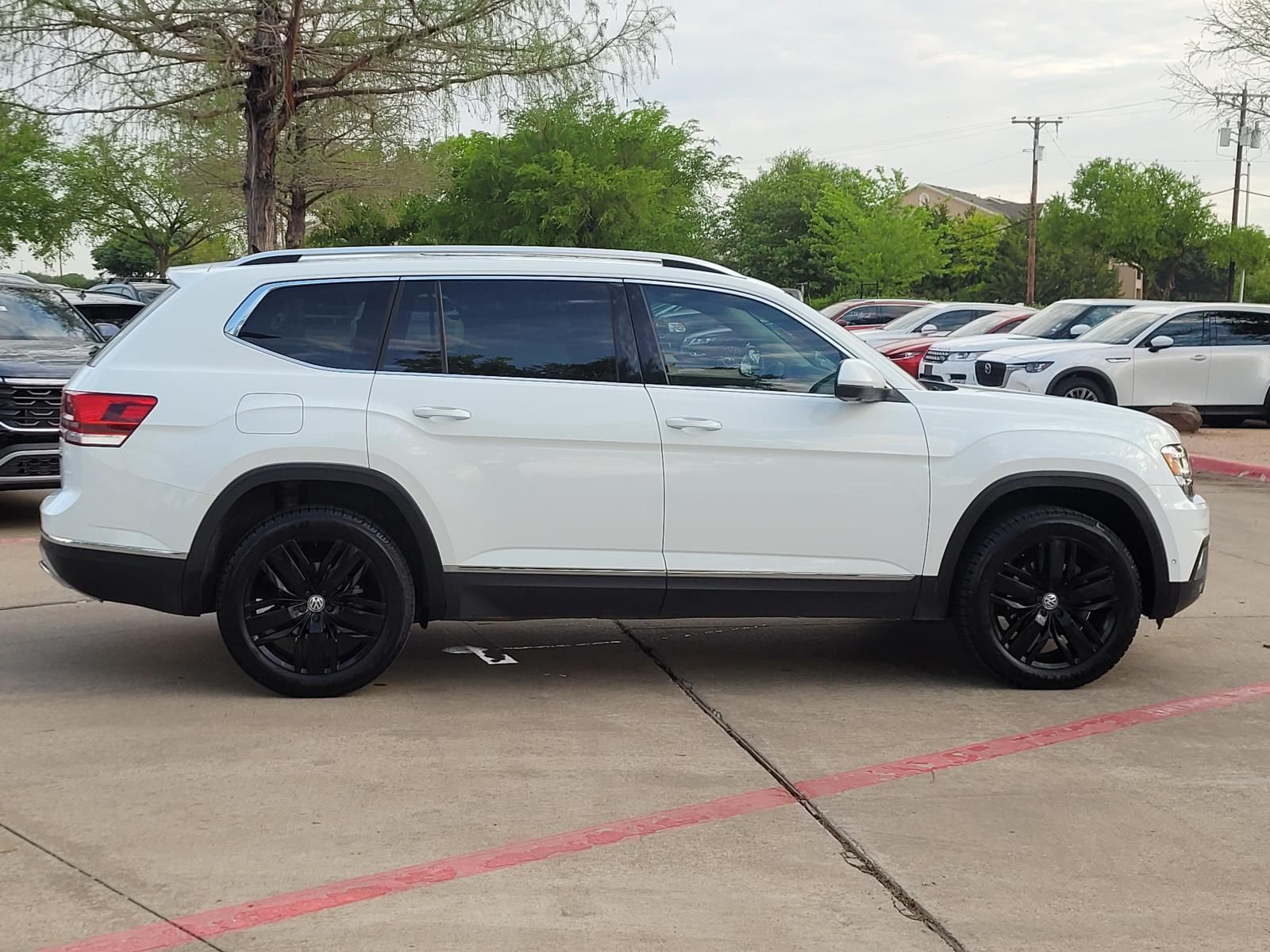 used 2019 Volkswagen Atlas car, priced at $19,000