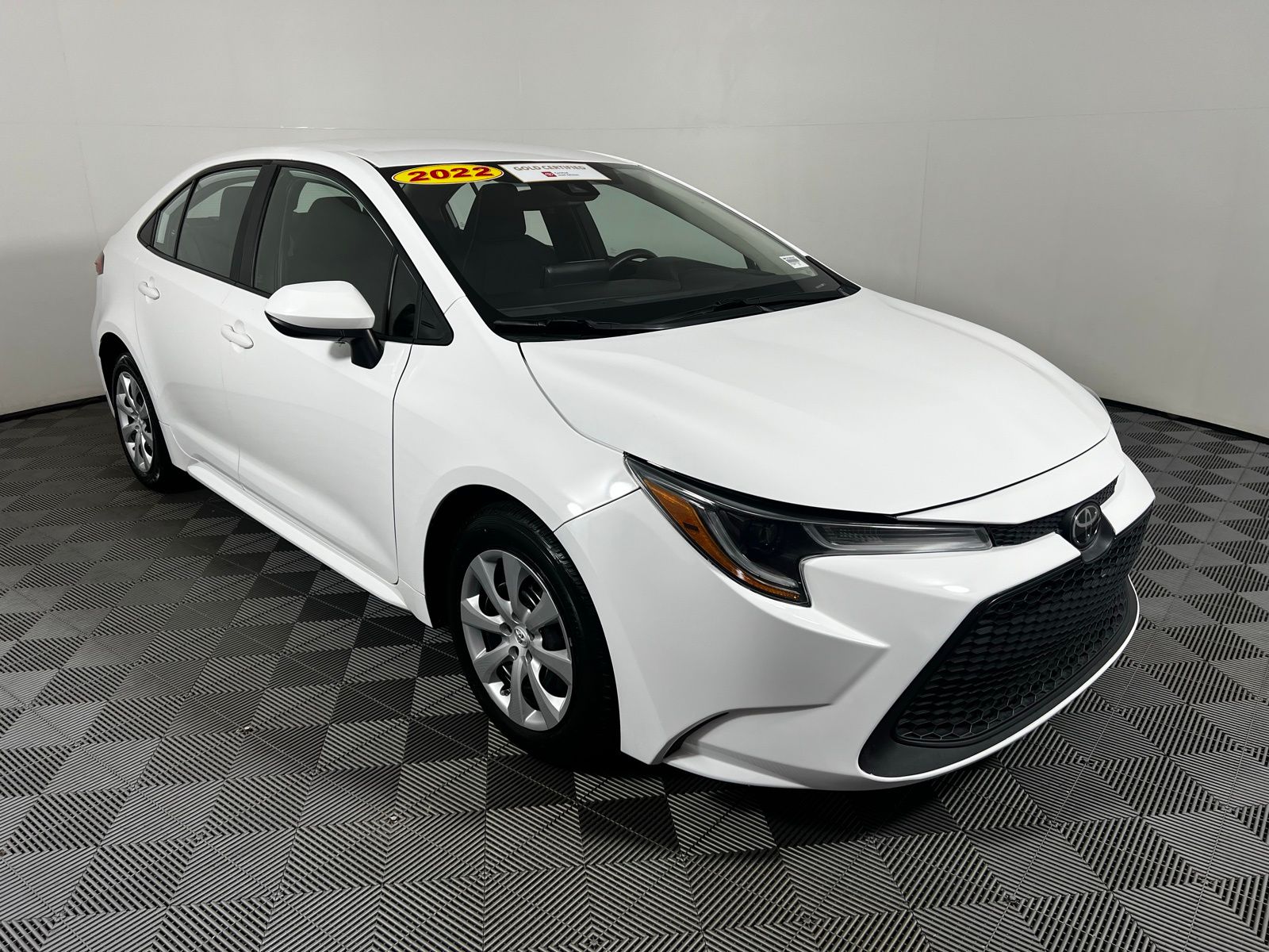 2022 Toyota Corolla LE 3