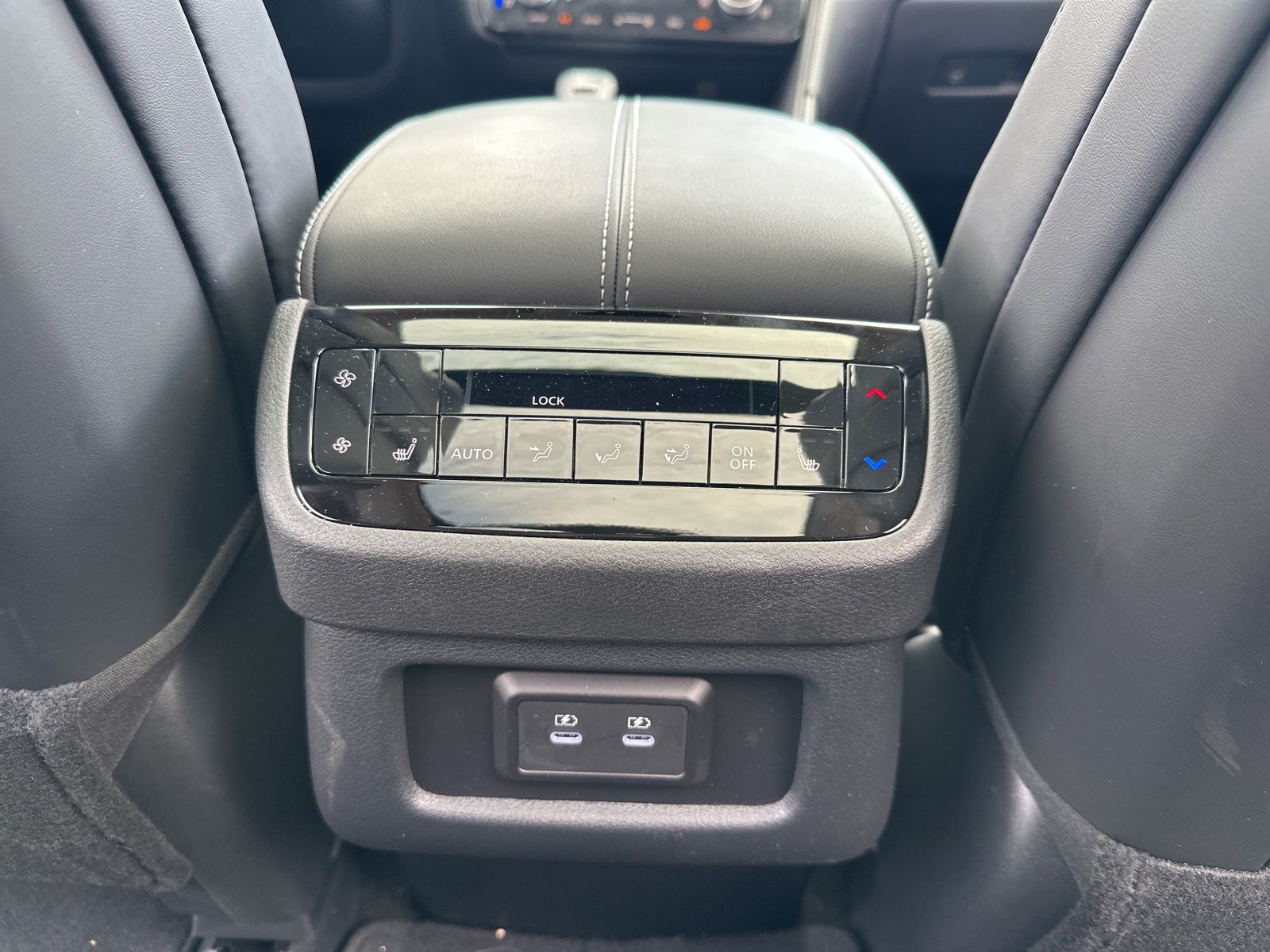 Used 2026 Black INFINITI LUXE image 31