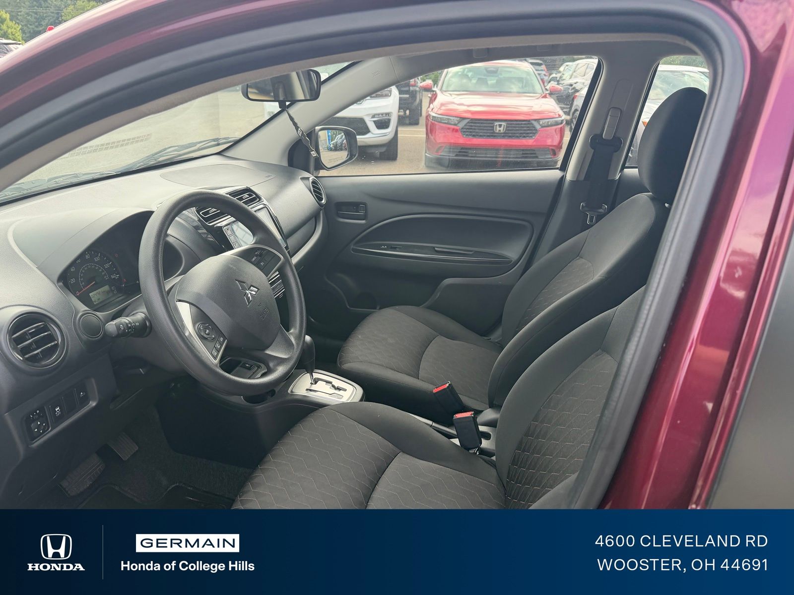 Used 2024 Red Mitsubishi ES image 15