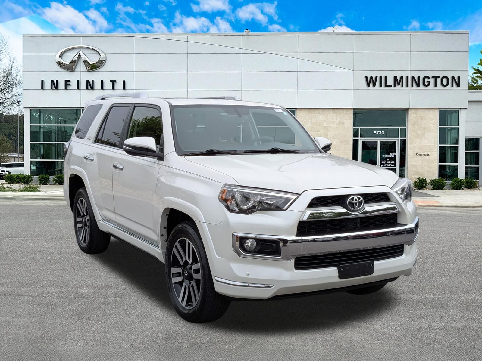 White (Blizzard Pearl) 2018 Toyota 4Runner Limited AWD SUV / Crossover All-Wheel Drive 5-Speed Automatic Overdrive