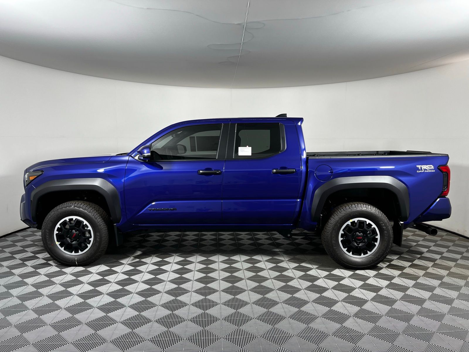 Thumbnail: 2025 Toyota Tacoma - 8