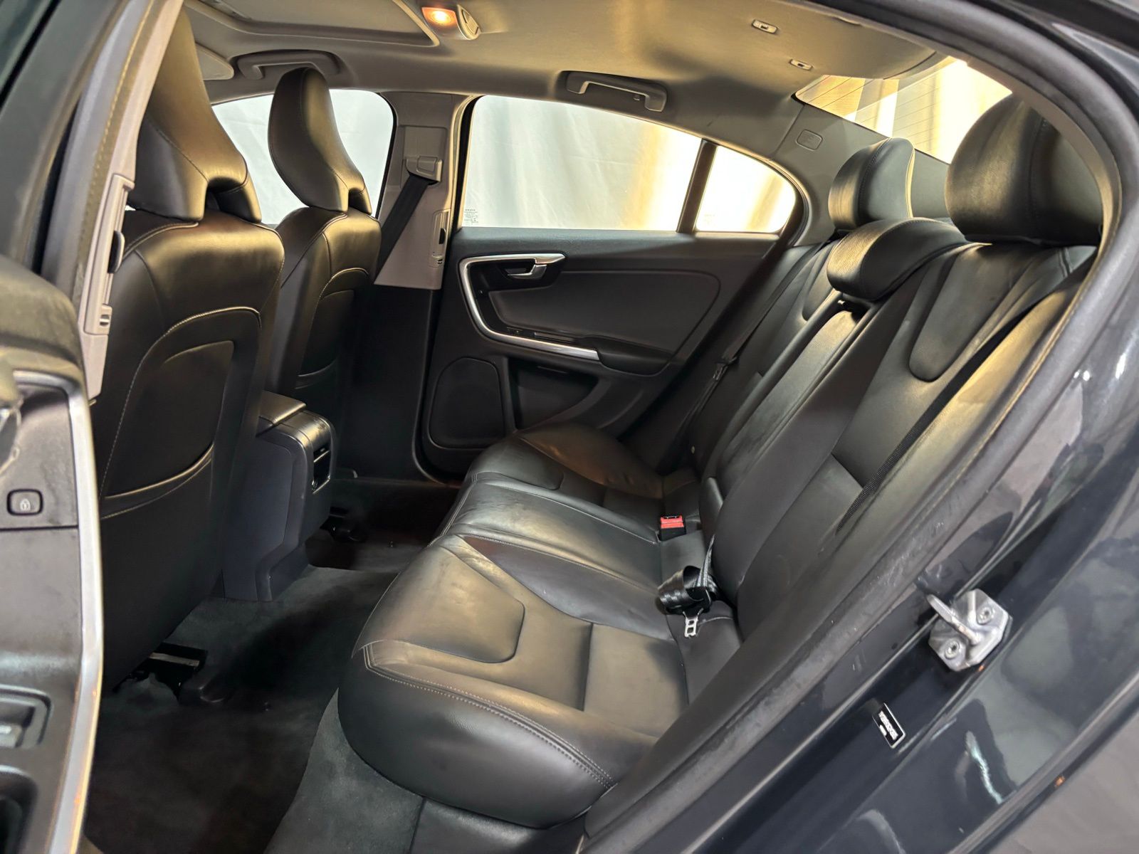 Used Car 2016 Volvo S60  T5 Drive-e Premier For Sale Under $15,000 In Austin, Texas