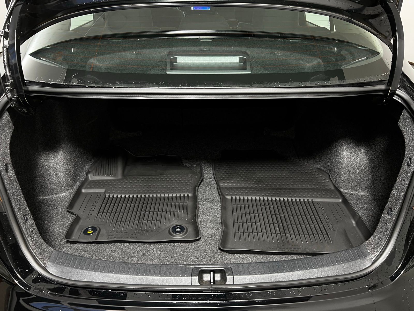 Thumbnail: 2025 Toyota Corolla - 22