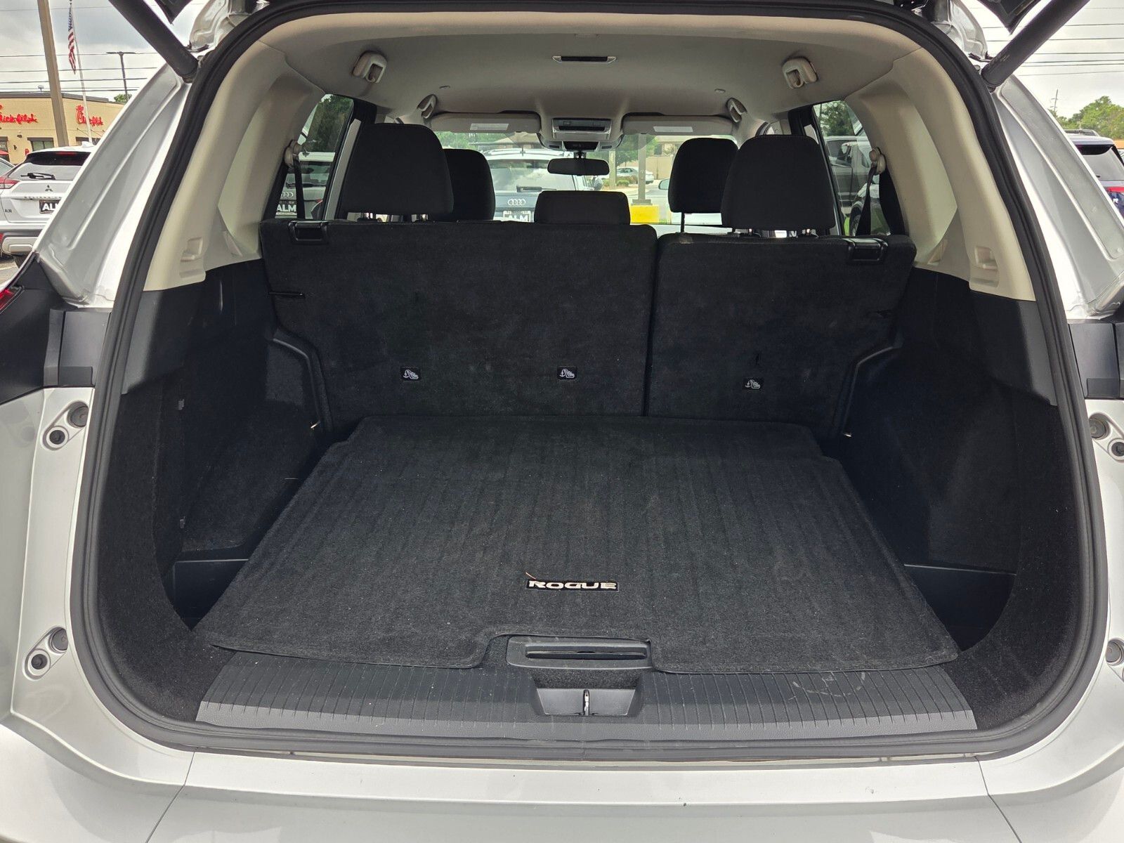 Used 2024 Silver Nissan SV image 11