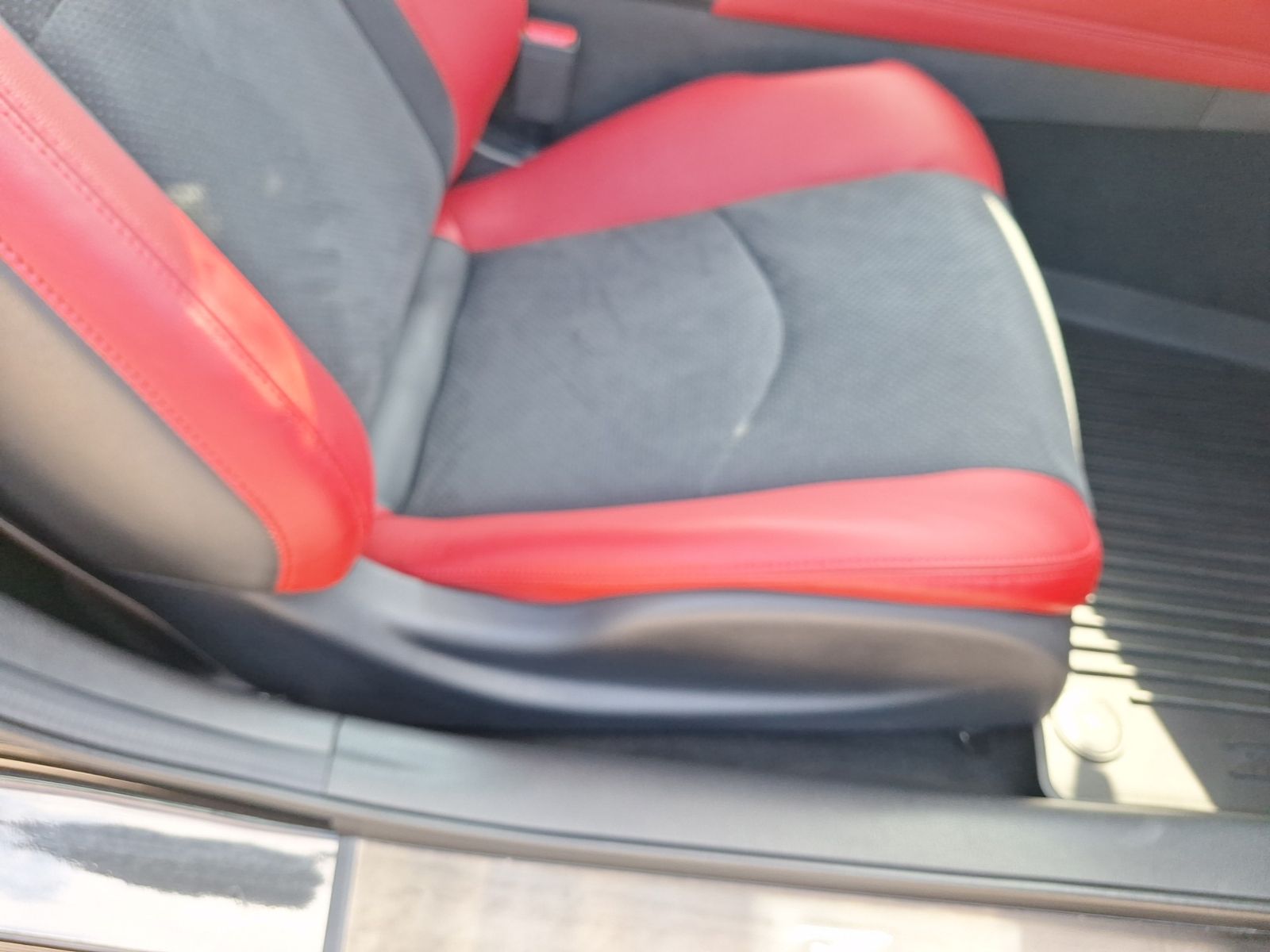 car-gallery-32