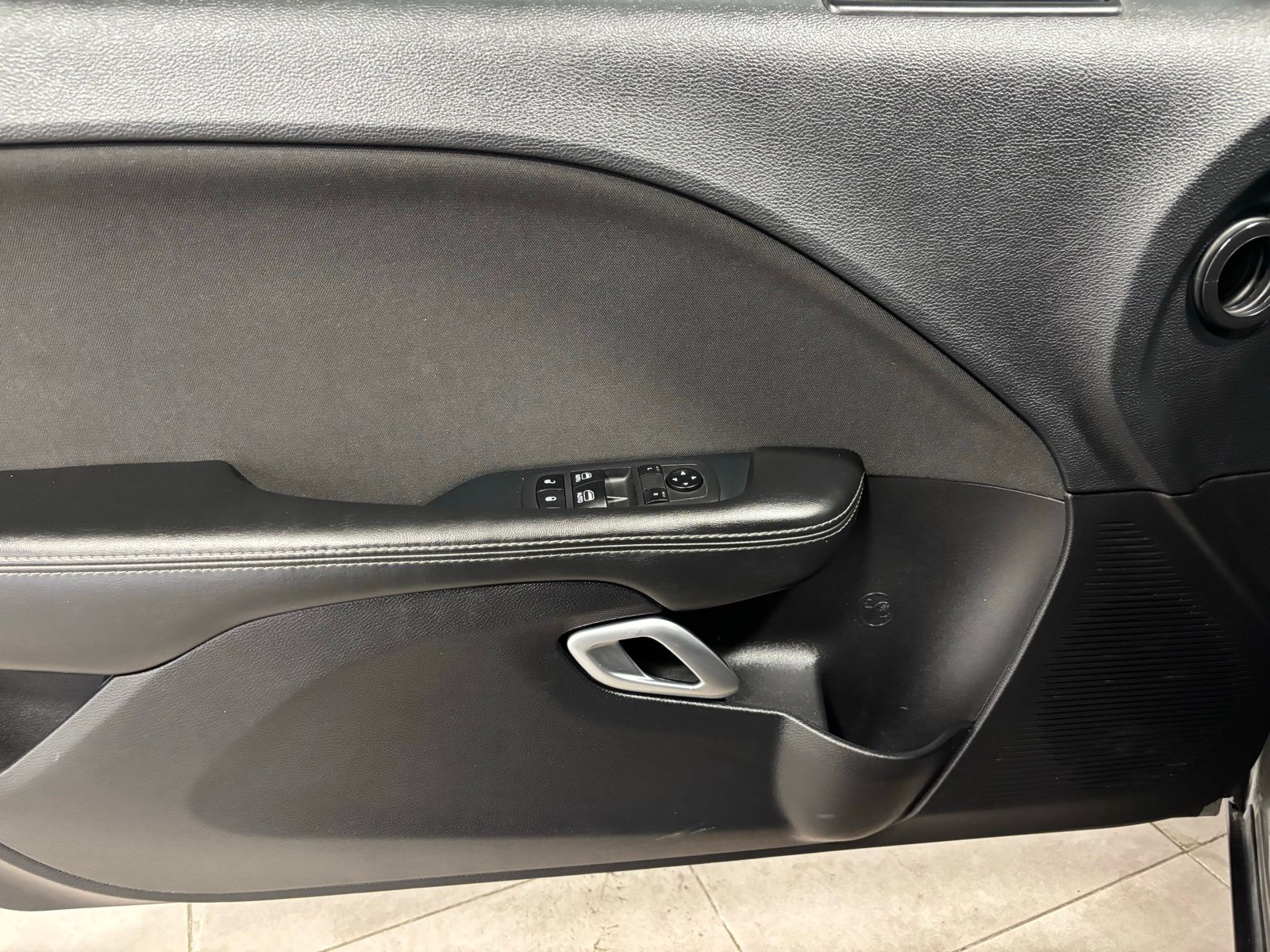 Used Car 2019 Dodge Challenger  Sxt For Sale Under $20,000 In Austin, Texas