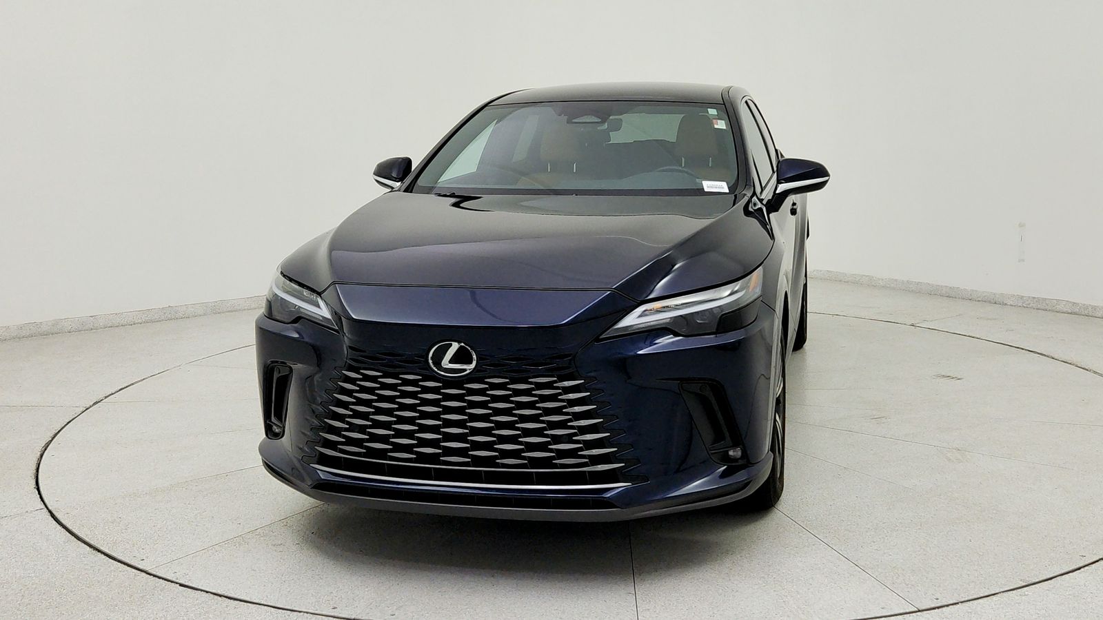 Used 2025  Lexus 350 image 2