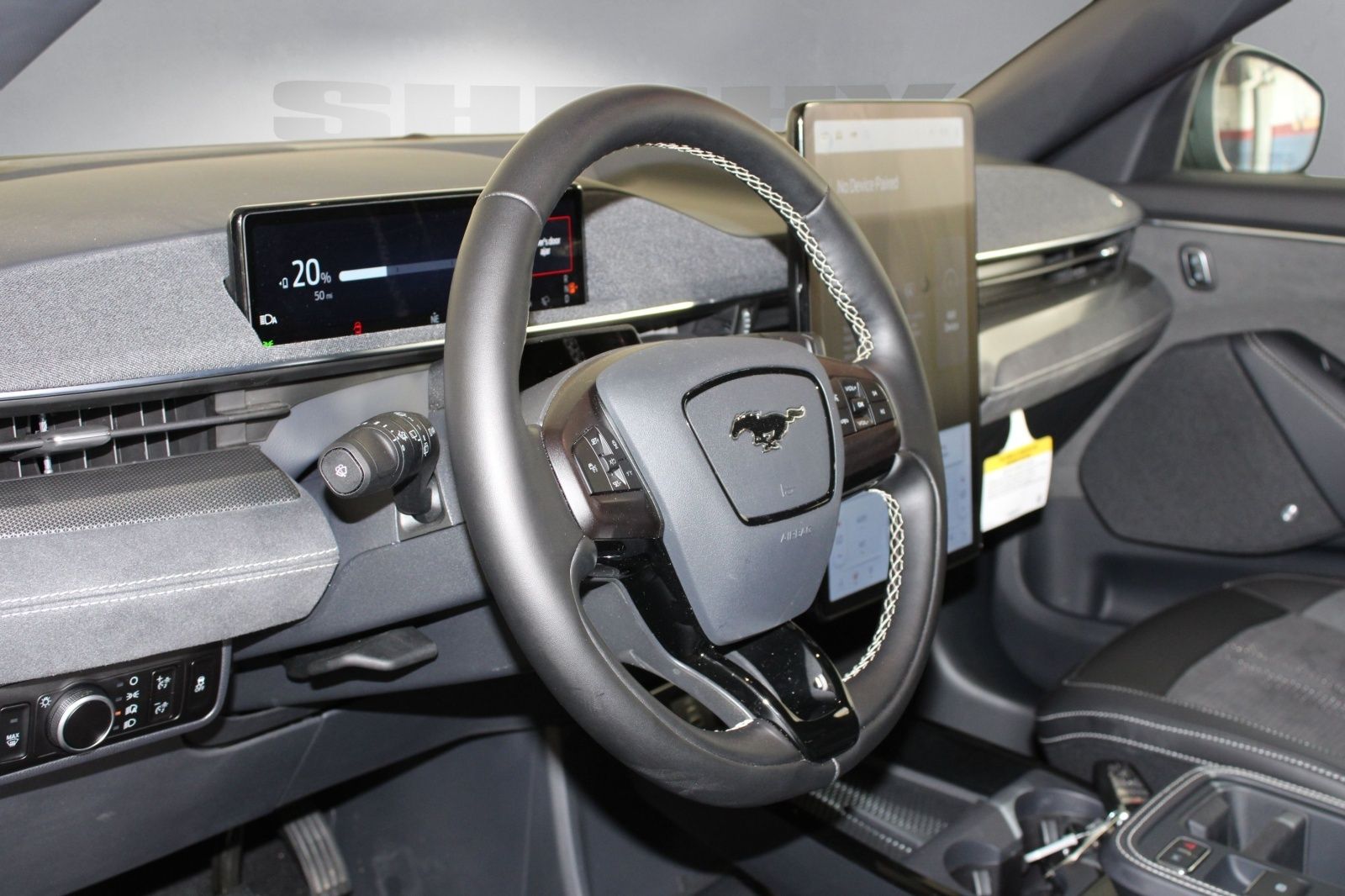 Used 2025 Green Ford GT image 3