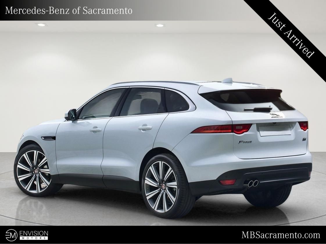 Corris Gray Metallic 2018 Jaguar F-PACE SUV / Crossover All-Wheel Drive 8-Speed Automatic