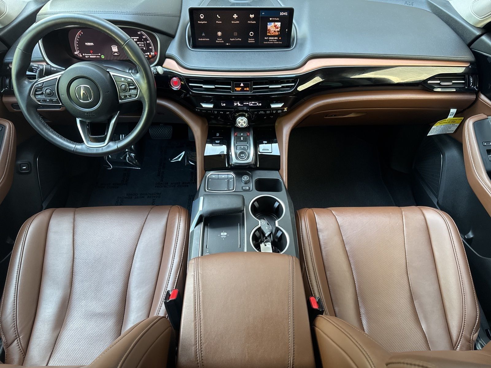 Used 2024 Majestic Black Pearl Acura Technology image 3