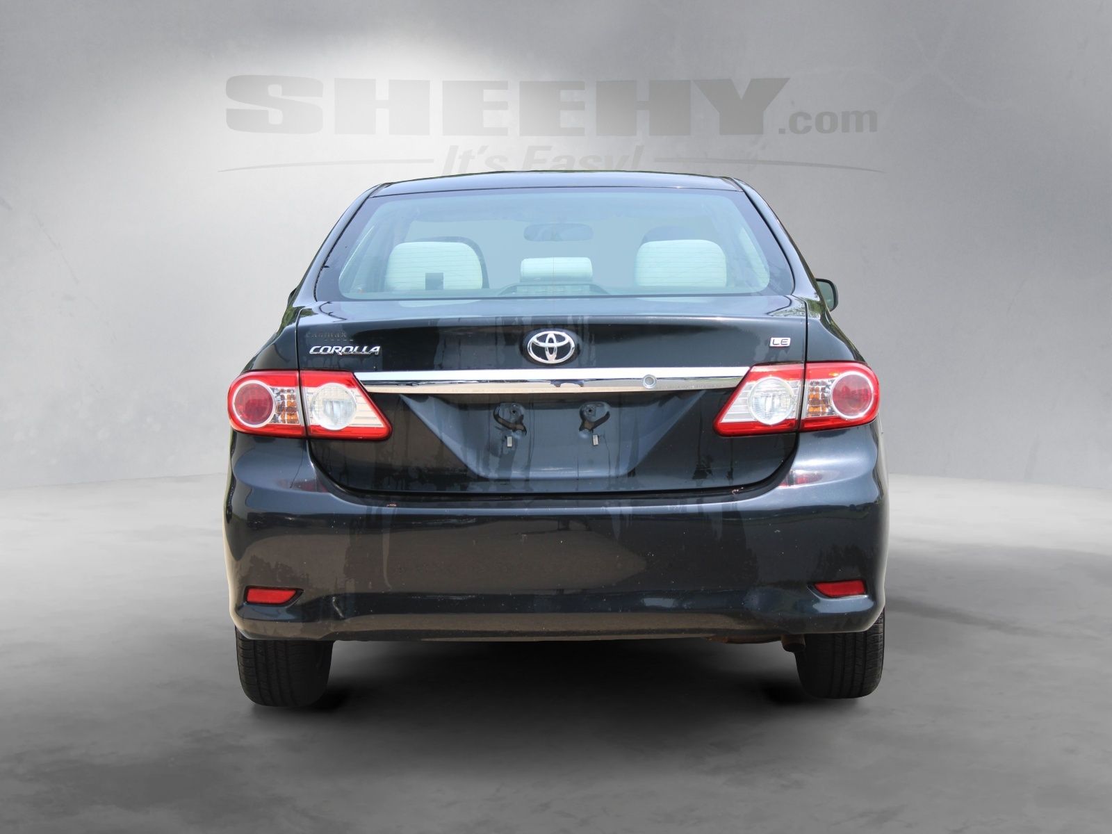 Used 2013 Black Toyota LE image 8