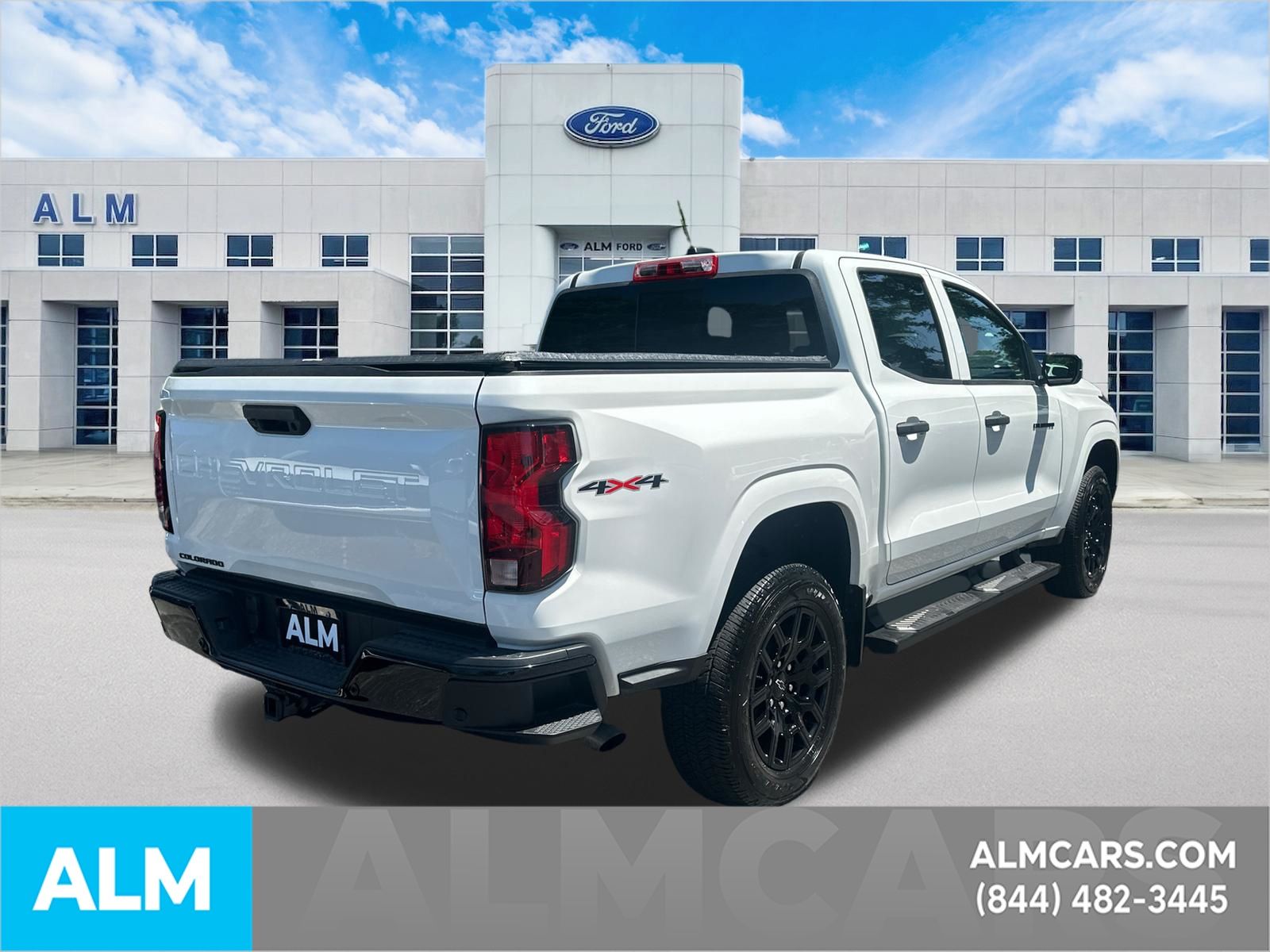 Certified Used 2025 Summit White Chevrolet Work Truck image 5