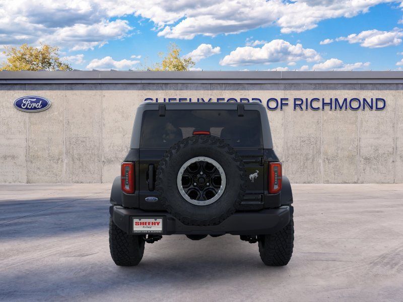 New 2026 Shadow Black Ford Outer Banks image 6