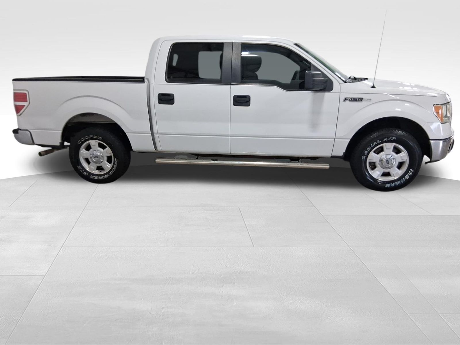 Used Car 2014 Ford F-150  Xlt For Sale Under $15,000 In Austin, Texas