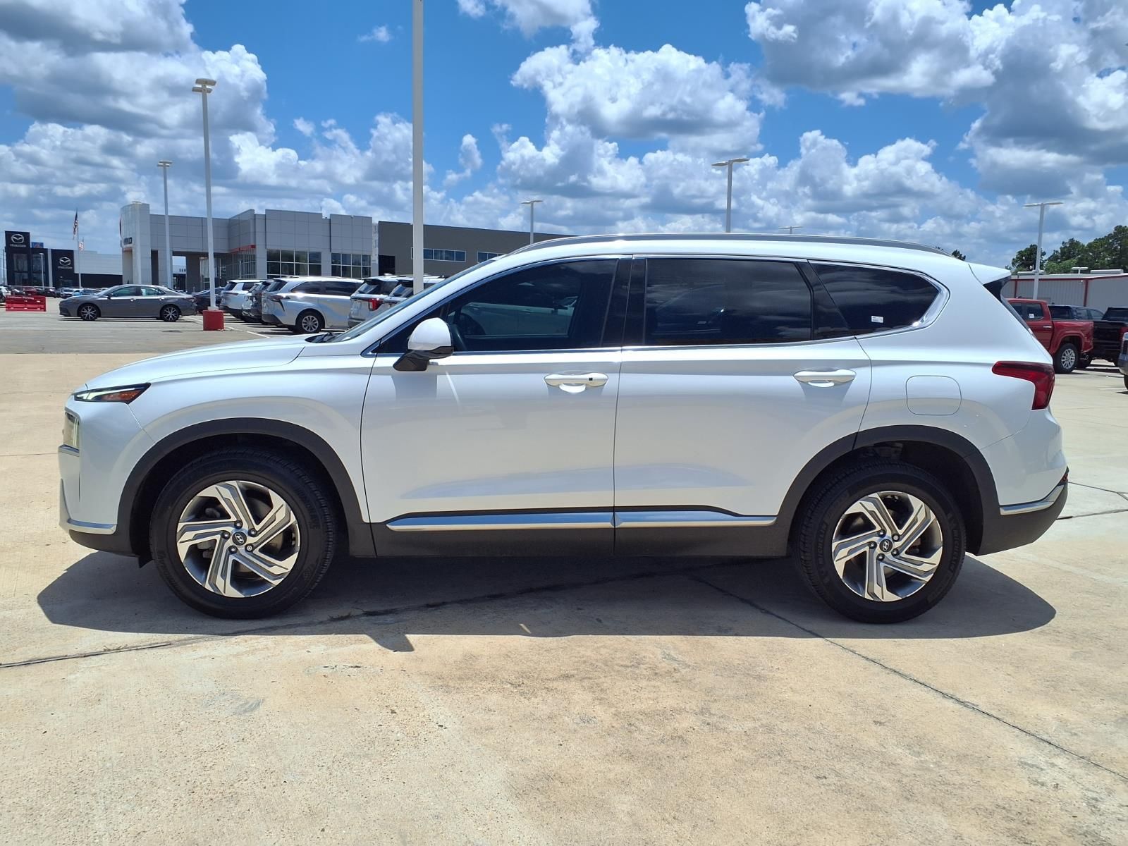 2022 Hyundai Santa Fe SEL - 9