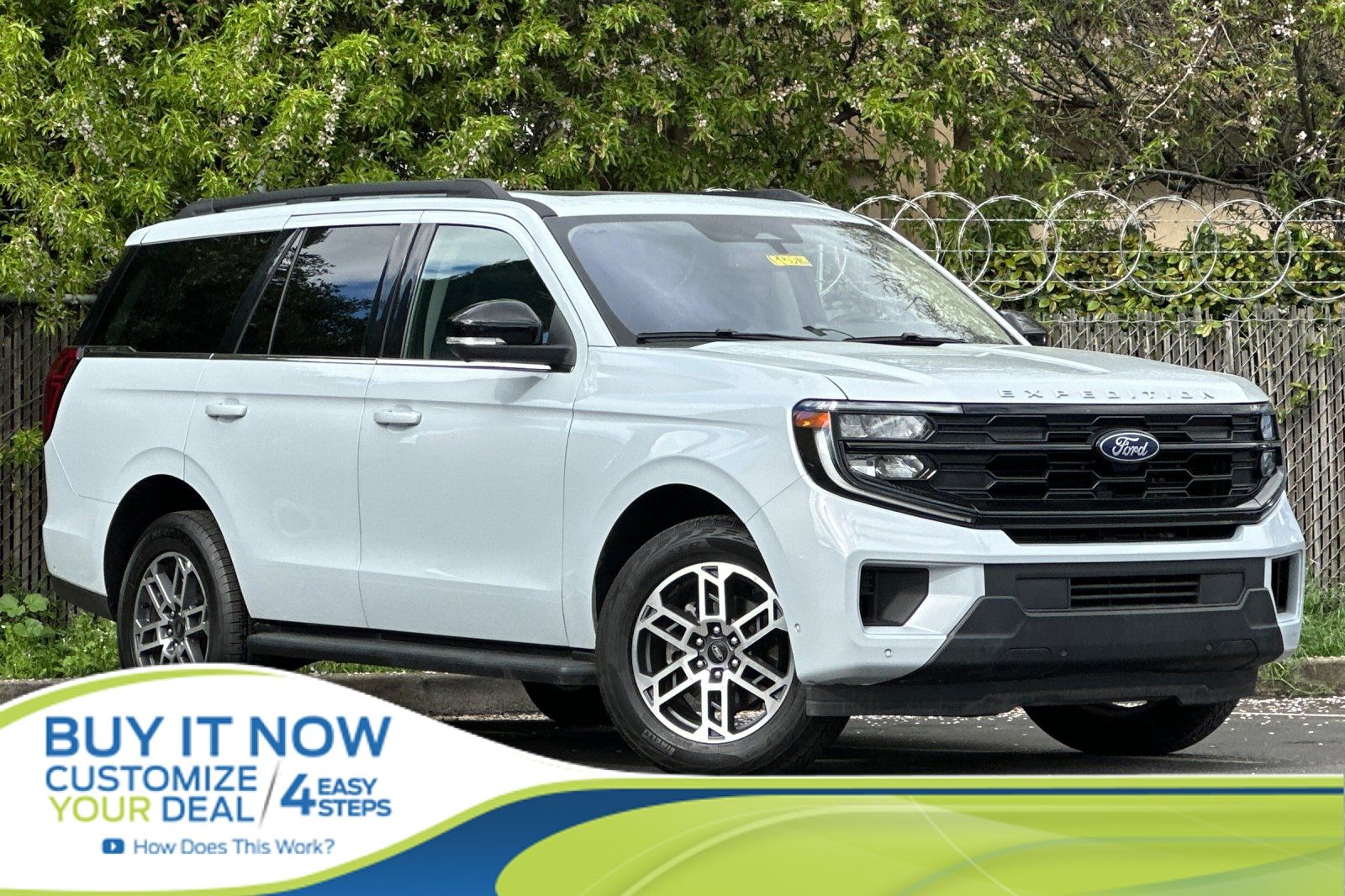 Space Silver Metallic 2025 Ford Expedition Active 4WD SUV / Crossover Four-Wheel Drive Automatic