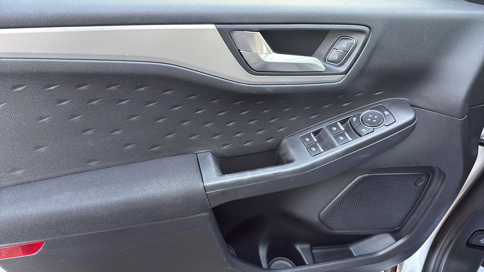 Used Car 2020 Ford Escape  Se For Sale Under $20,000 In Austin, Texas