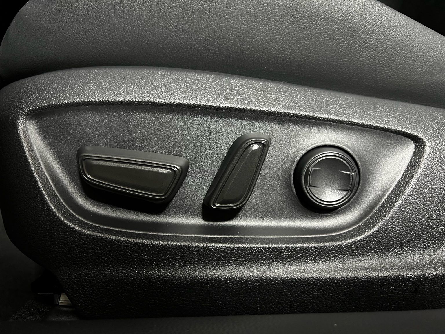 Thumbnail: 2026 Toyota Corolla - 12