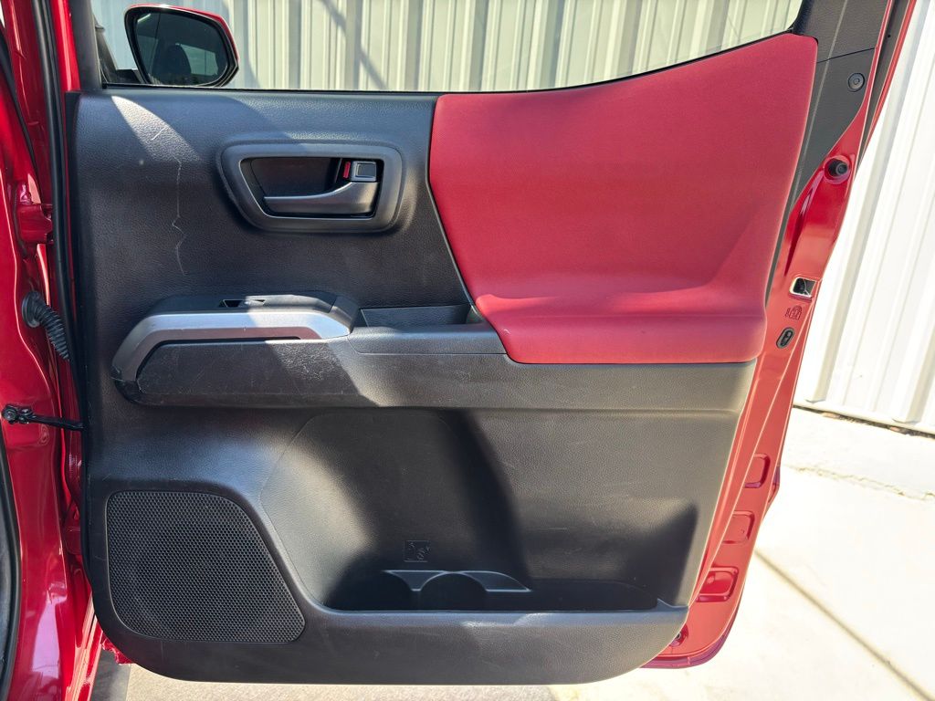 Used Car 2022 Toyota Tacoma  For Sale Under $30,000 In Austin, Texas