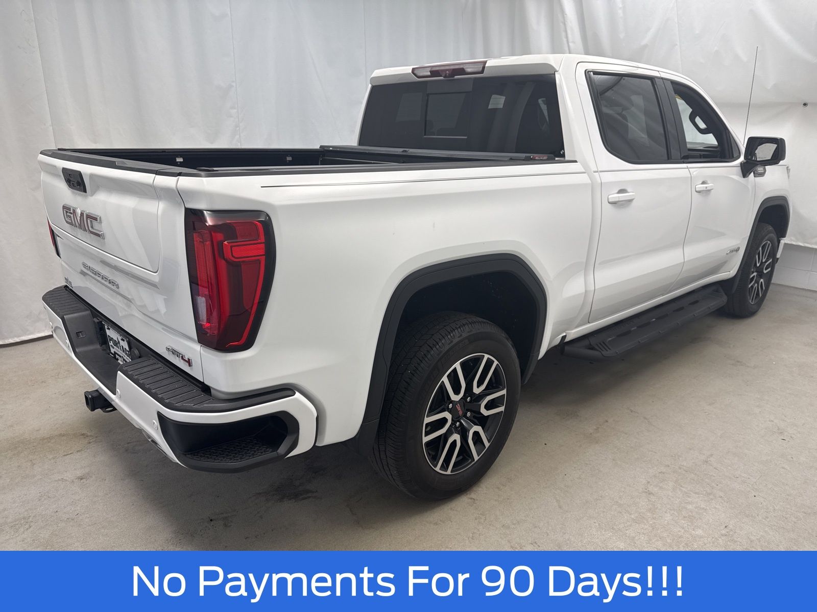 2022 GMC Sierra 1500 AT4 - Photo 4