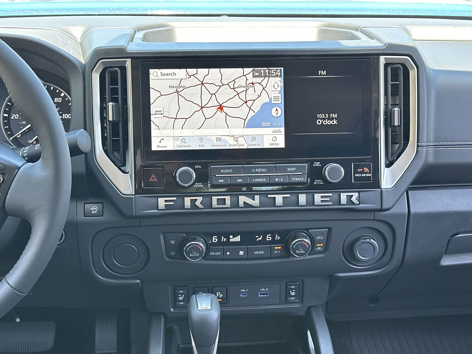 2025 Nissan Frontier SL photo 3